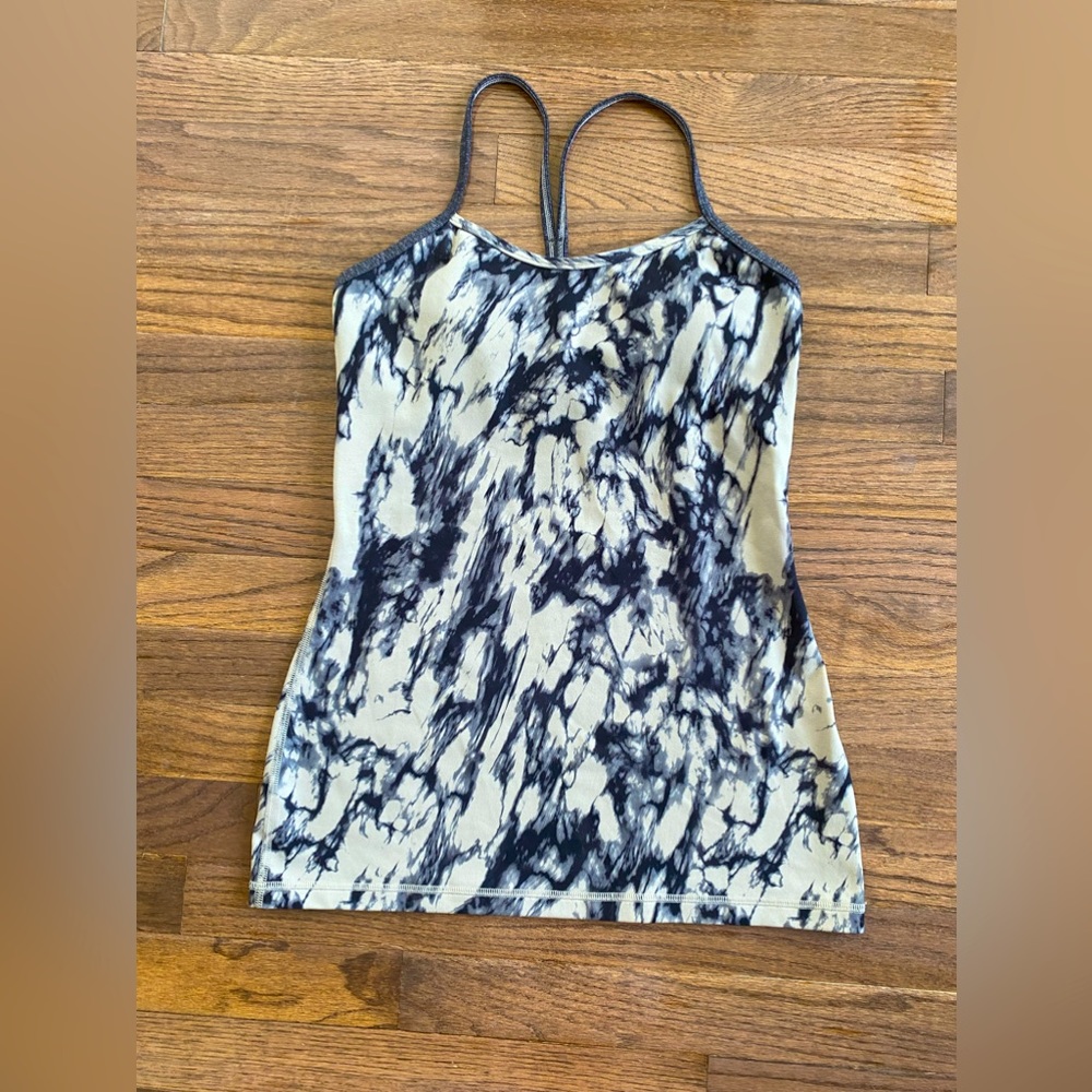 Lululemon Power Y Tank | Sz 6 | Excellent Condition
